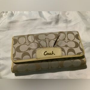 Coach Tan and Cream Signature Wallet